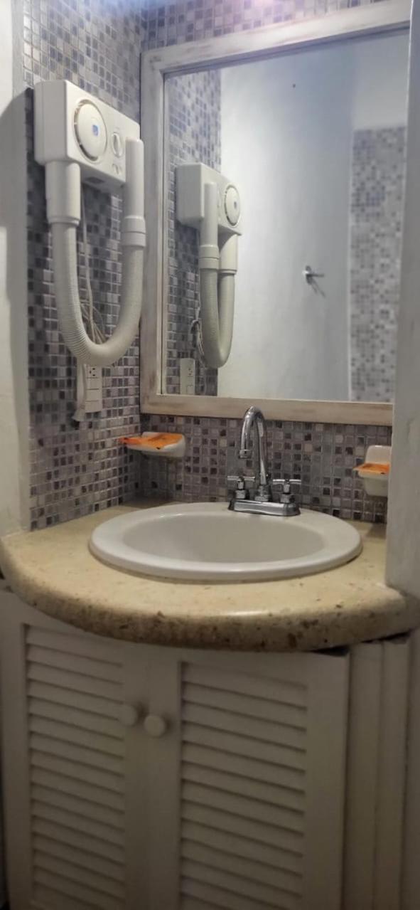 Hotel Casa Coco Rio بلايا ديل كارمن المظهر الخارجي الصورة